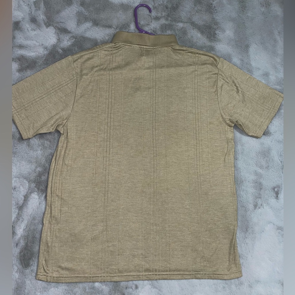 🗂️Men's Claiborne Tan Polo Shirt - Picture 3 of 5